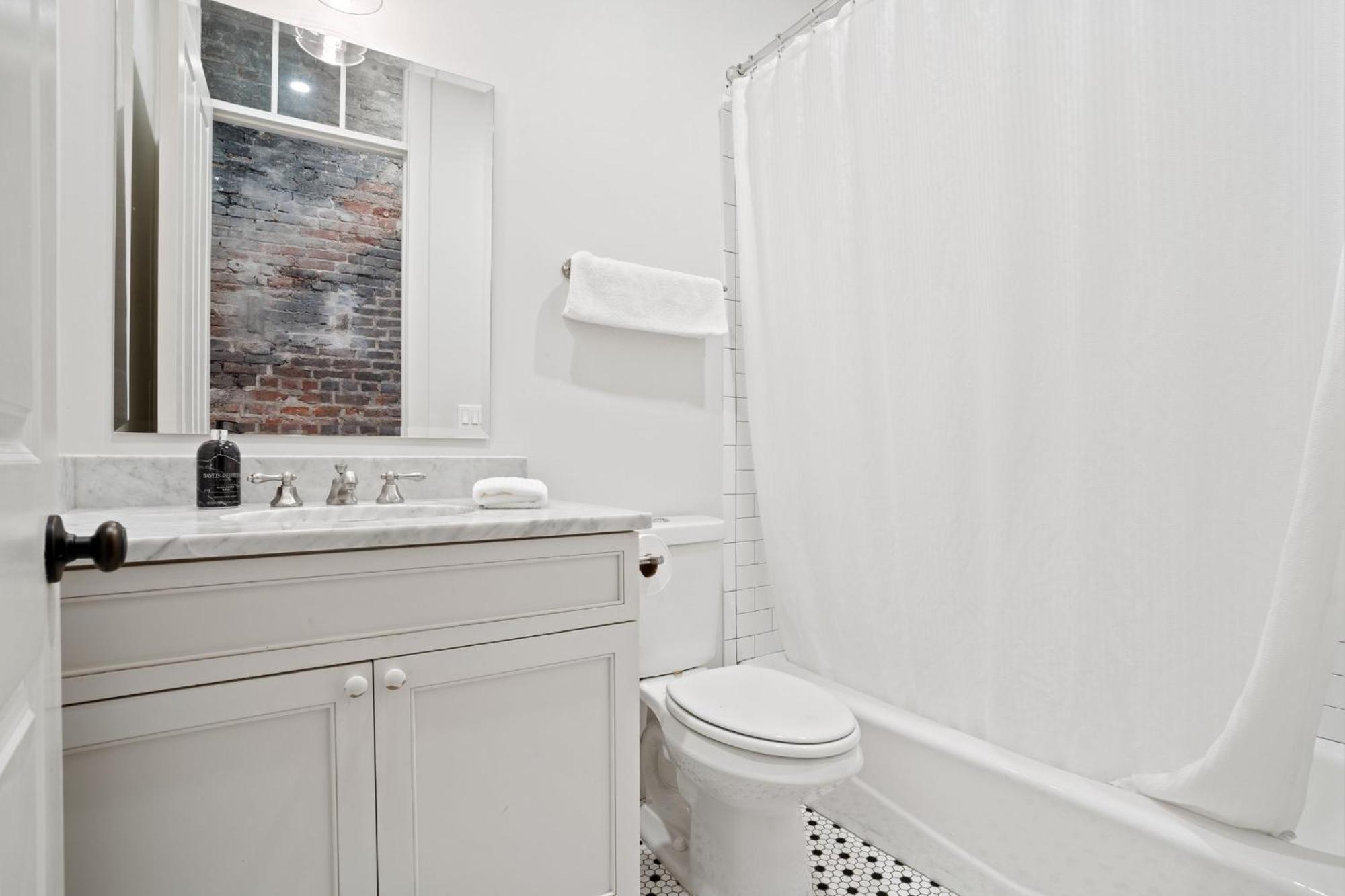 4Br Gem On Gravier Close To Dining & Souvenirs Hotel New Orleans Exterior photo